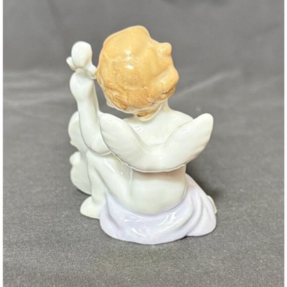 Vintage Angel Ceramic Figurine Cherub Cello Violin Musician Porcelain Japan - Picture 5 of 7